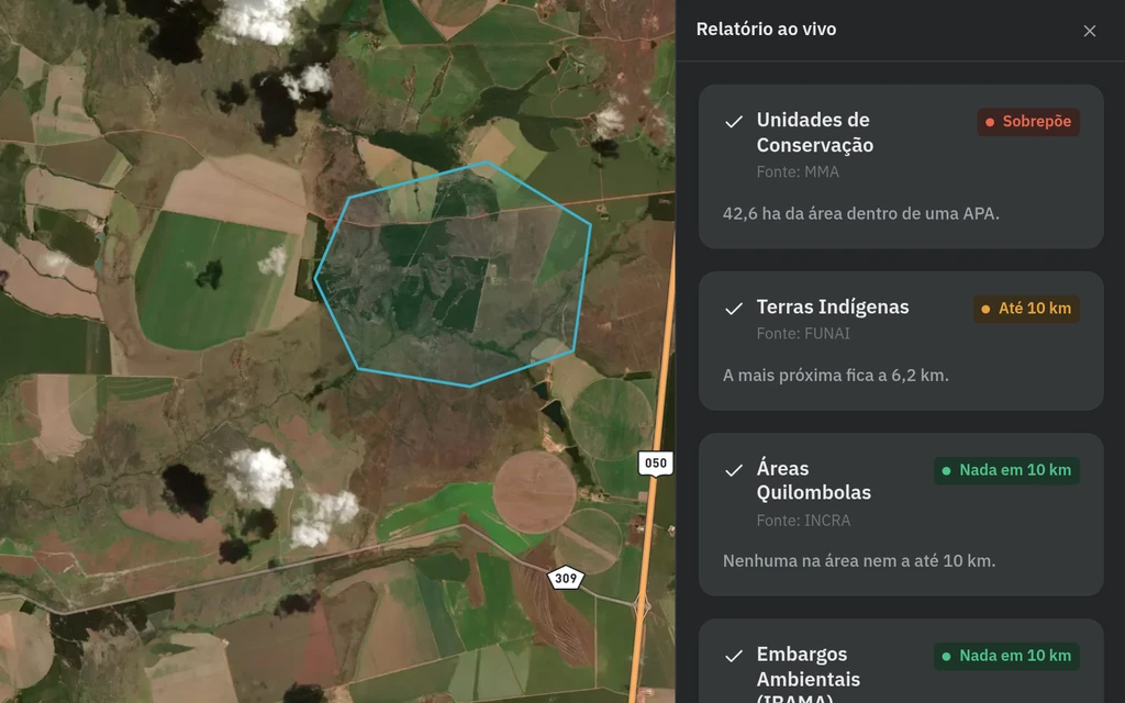 Relatório do ilovegis: cada camada mostra se sobrepõe a área, se está a até 10 km ou se não há nada por perto